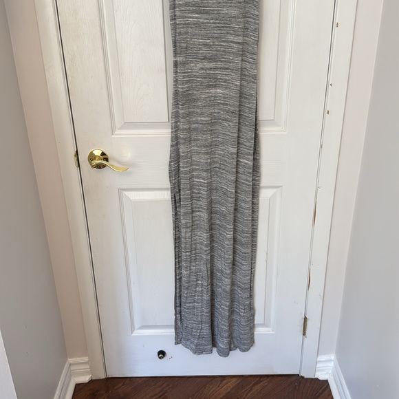 Long maxi dress - Picture 2 of 2